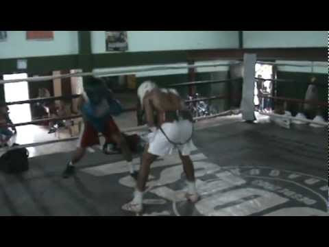 Chocolatito vs José el "Danto" Pérez 1