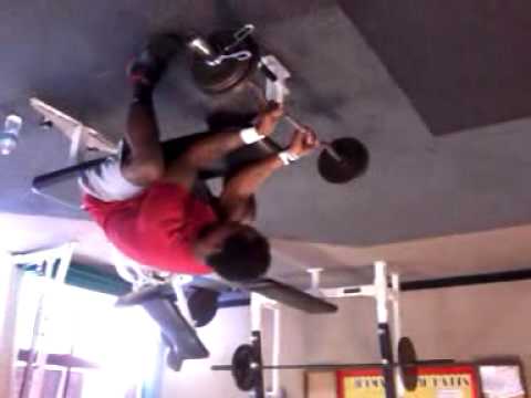 DJ Davis Free bench forearm workout