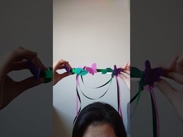 Vídeo relacionado con YOUYIKE Disfraz Hada Luminosa, Alas de Hada Niña LED Tutu Falda Tul Guirnalda Varita Mágica orejas de elfo y Calcetines de rayas rosas para Halloween Carnaval Fiesta Cumpleaños Hada Cosplay