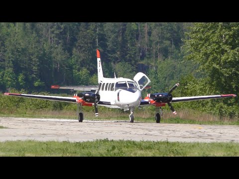 Piper PA-31-350 Chieftain Landing (SunWest Aviation, Nelson BC)