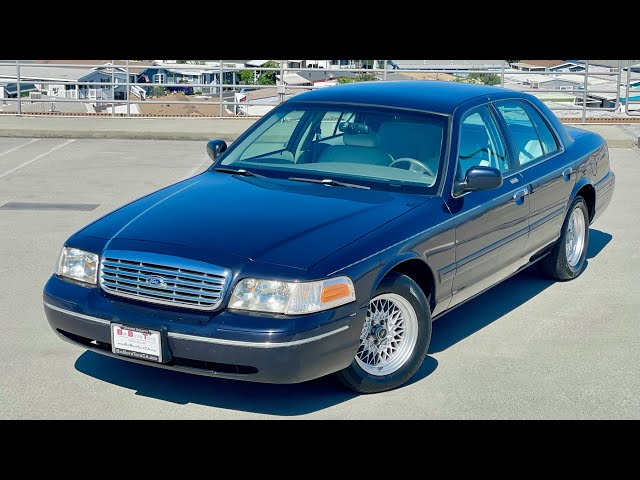 2000 Ford Crown Victoria - Lx Sedan 4d - Image 94