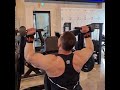 쇼울더프레스