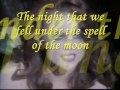 Belinda Carlisle - "La luna" 
