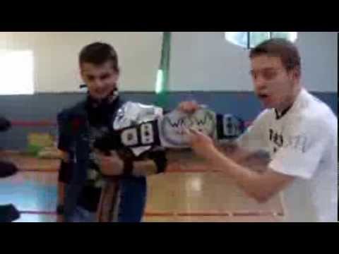 download lagu mp3 mp4 Papi Wolow, download lagu Papi Wolow gratis, unduh video klip Papi Wolow