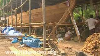 Houseboat Building
