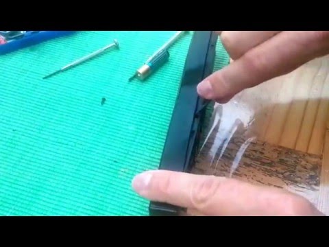 Opening Sony RM-ED022 infrared Remote control