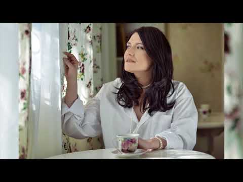 Alina Manole -  Mai bine ia-l tu (album version)