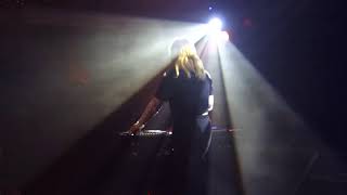 Nite Jewel - 2 Good 2 Be True - Live at V11 in Rotterdam