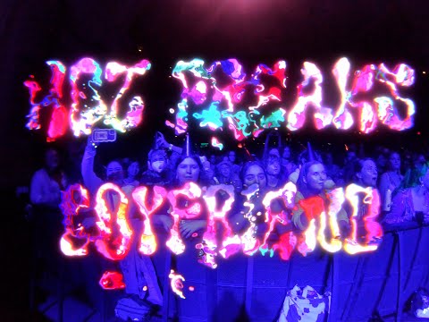 Hot Freaks - Boyfriend (Official Video)