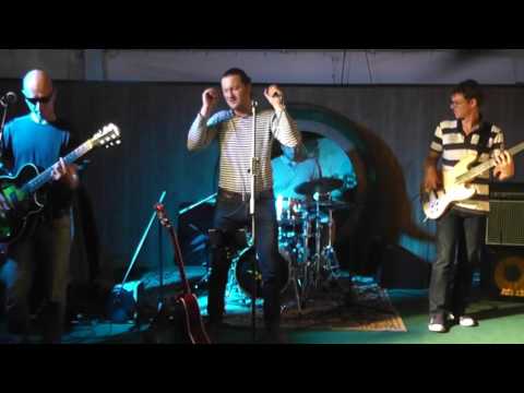 Hrrr na ně-2016-Perfektní ženich