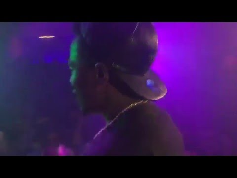 Starmelod - (LIVE PERFORMANCE) CROWD GO CRAZY!!