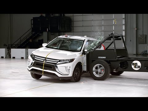 2020 Mitsubishi Eclipse Cross updated side IIHS crash test