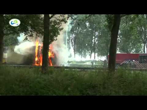Vrachtwagenbrand A20 Nieuwerkerk aan den IJssel