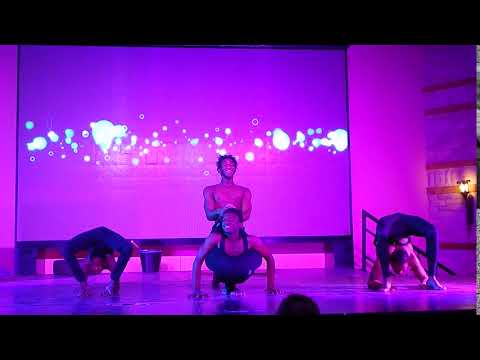 Jungle Aqua Park 2018. Activity. Africa Show 7.