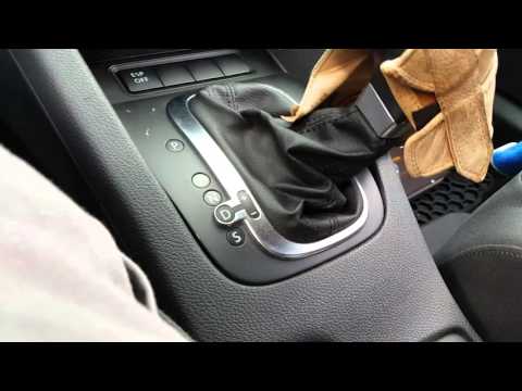 AUDI R8 Coil Pack + NGK Laser Spark Plugs (after install) Pt.2
