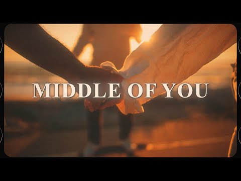 Faime - Middle Of You (Official Lyric Video)
