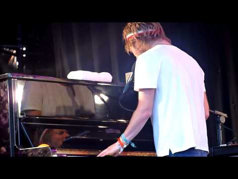 Thom Yorke & Jonny Greenwood - Idioteque | Glastonbury Festival, Pilton UK (7/9)
