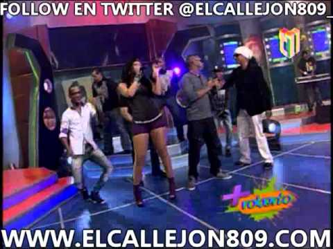 Milka la Mas Dura y Jhon Distrito en vivo @t + Roberto