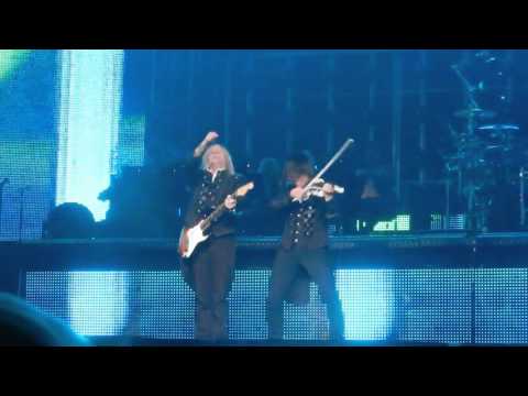 Trans-Siberian Orchestra - Good King Joy