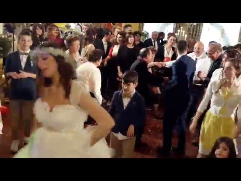 Sposi e Invitati ballano la Pizzica al Matrimonio - La Masseria - Animazione Francesco Barattucci