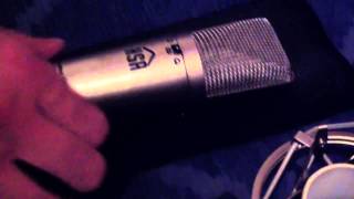 Video thumbnail for Review micrófono condenser HSR 3 2 e Interface MIDI HSR 2 0  PC MIDI Center by PC MIDI Center