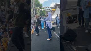 Download lagu Tiba - tiba nyelonong 😅 #dangdut #music #musik #imeymey mp3