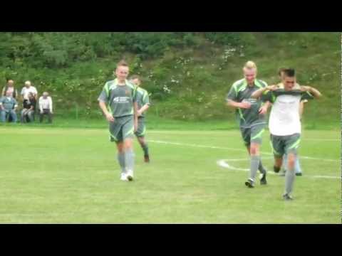 LKS Batycze - Korona Trójczyce 2:0 [02.09.2012].mp4