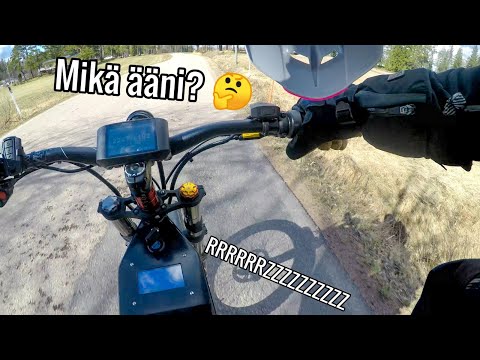 Nopeaa ajoa, mutta moottorista kuuluu outoa ääntä??