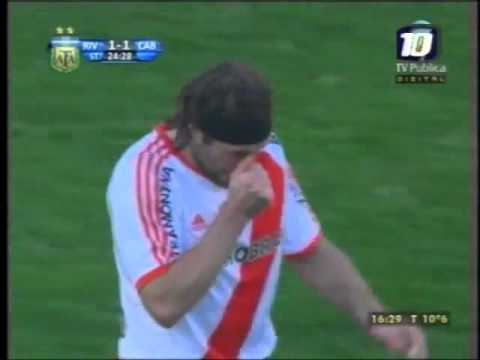 Olave ataja un penal contra river [Promocion 2011]