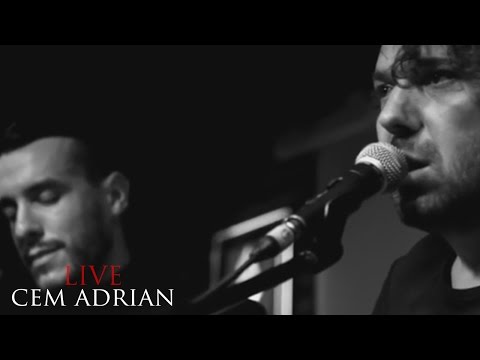 Cem Adrian & Halil Sezai - Olsun (Live)