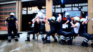 preview picture of video 'Cold Water 2014 Freiwillige Feuerwehr Hessisch Oldendorf, Ortswehr Mitte'