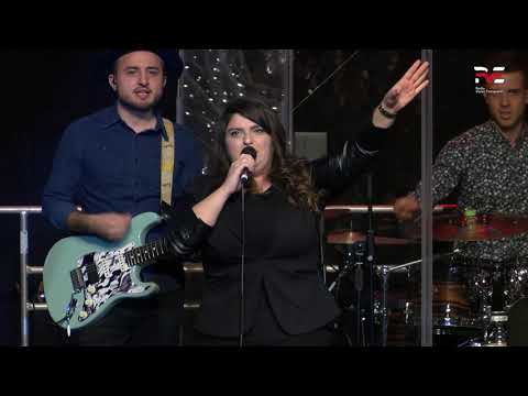 Corul și orchestra RVE Timișoara   Isus e Rege