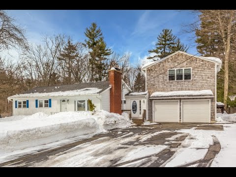 5 Kimbrough Road, Billerica MA - Donna Leone - Tel 978-360-7285