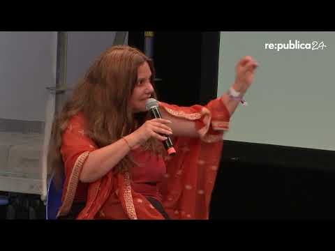 re:publica 2024: Mithu M. Sanyal - Wer hat Angst vor Postkolonialer Theorie... [english translation]