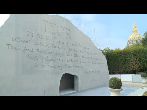 CHRISTIAN DIOR - Ready to wear show Spring/Summer 2018 in Paris