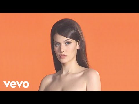 Were Not In Love - Sienna Spiro