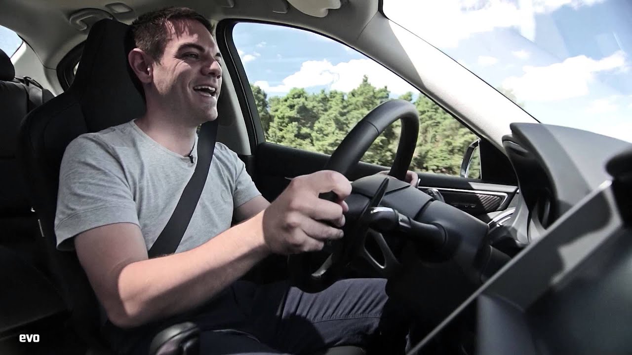 Infiniti Q50 Eau Rouge - the 'GT-R saloon' | evo REVIEW