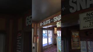 I went inside a RANDOM GAS STATION in Nevada with a casino, bar and a sportsbook 😮