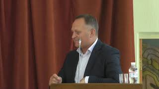 Розбирався з «чорними» лісорубами: Зеленський провів робочу нараду у Харкові