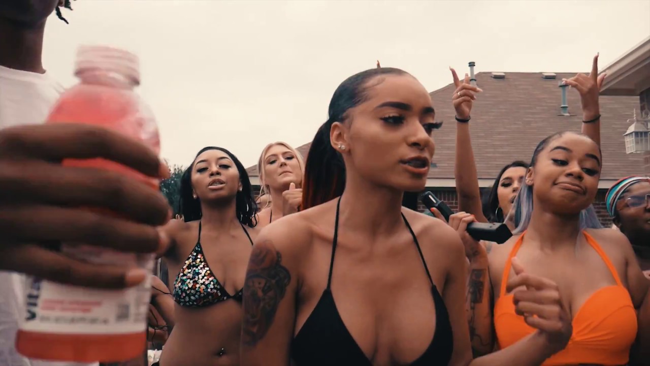 S3nsi Molly ft. Lil Brook — 223