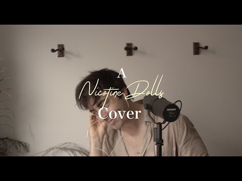 Love Story / Check Yes Juliet - Nicotine Dolls (Cover)