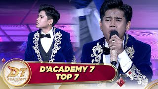 Download lagu Keren Bangettttt!! Emosi Valen Di 'Tabir Kepalsuan' Tembus Ke Wika Salim| D'Academy 7 Top 7 mp3