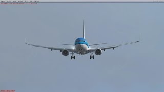 preview picture of video 'KLM 737 800 landing Ajaccio, Corsica'