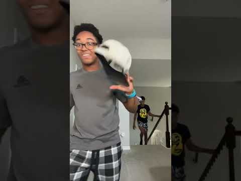 This is THE BEST reverse I´ve ever seen