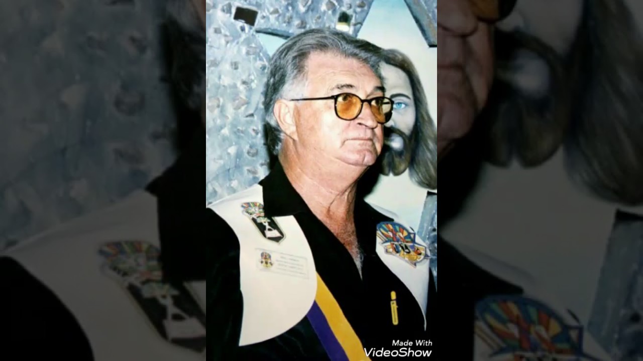 MESTRE NESTOR SABATOVICZ  - AULA DE DISCIPLINA  - TIA NEIVA