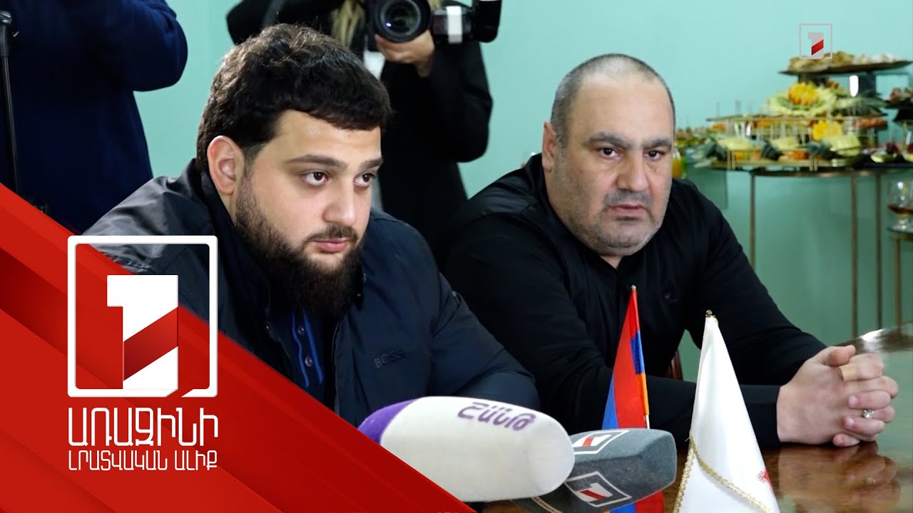 Աշխարհի չեմպիոն Վարազդատ Լալայանին և Ալեքսանդրա Գրիգորյանին ընդունել են Գյումրու քաղաքապետարանում