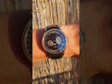 Christopher Ward C1 Moonglow Wrist Roll