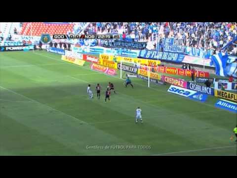 Ocasión de Obolo. Godoy Cruz 0 - Newell's 0. Fecha 13. Torneo Final 2014. Fútbol Para Todos