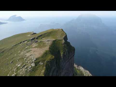 Retronic Voice & Alicja - Bessinia