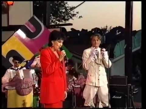 Paula Koivuniemi ja Petri Liski & Muukalaislegioona - Perhonen